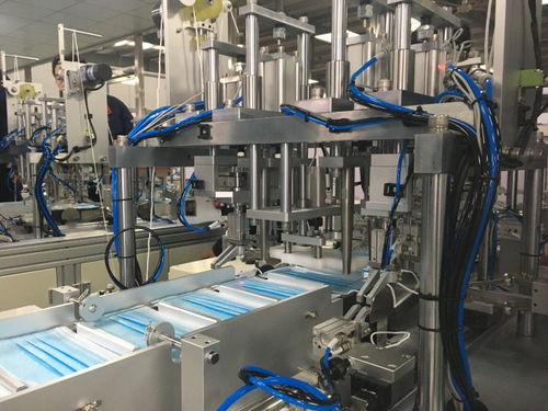 青企自主研發全自動流水線口罩機 僅需一人照看